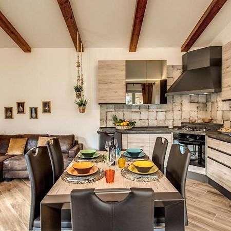 Chez Marie' - Modern Apartment In Countryside Sorrento Exteriér fotografie