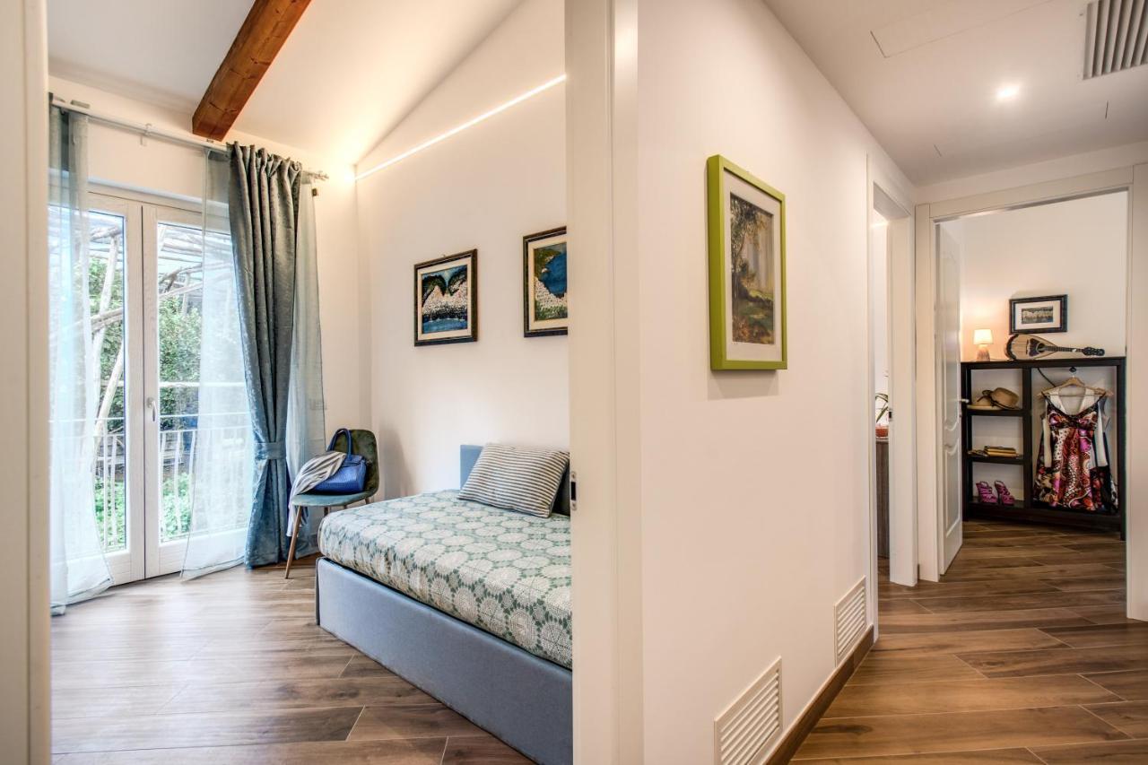 Chez Marie' - Modern Apartment In Countryside Sorrento Exteriér fotografie